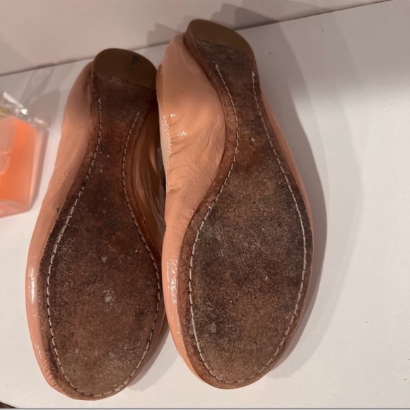 Tory Burch Neutral Flats - Picture 5 of 12